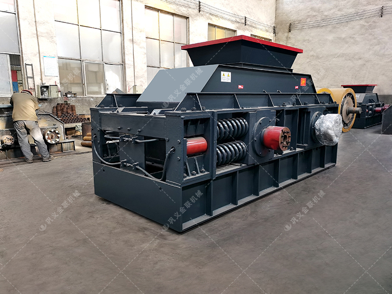 鵝卵石對(duì)輥破碎機(jī)介紹,為什么選擇金聯(lián)機(jī)械? 鵝卵石對(duì)輥破碎機(jī)介紹,為什么選擇金聯(lián)機(jī)械?