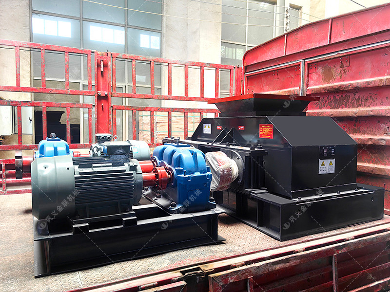 2PG86型彈簧式對輥制砂機設備發(fā)往浙江 2PG86型彈簧式對輥制砂機設備發(fā)往浙江