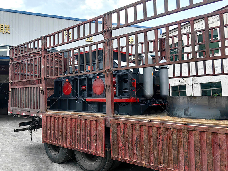 大型全自動液壓對輥破碎機(jī)發(fā)貨圖片