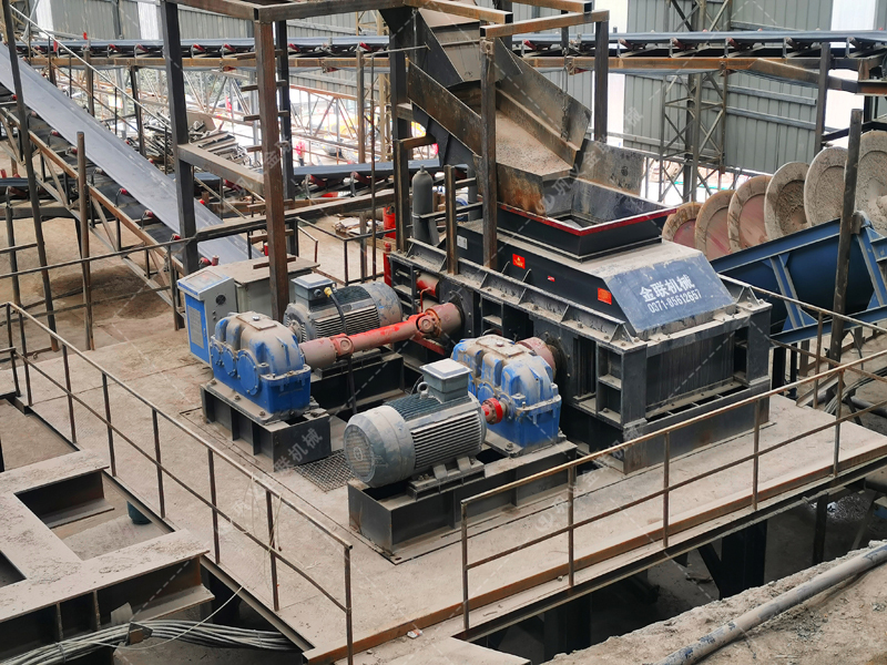 礦用液壓對輥制砂機如何實現砂石細碎與高產雙提升？