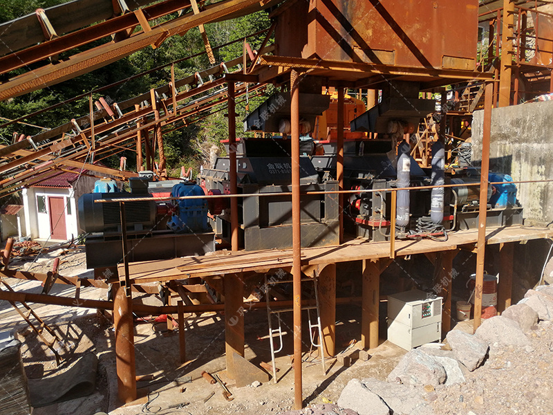 2025 年制砂設備新趨勢：全自動液壓對輥制砂機為何成行業優選？