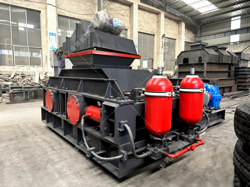 宣稱“投資小、回報快”的800型液壓對輥制砂機,實際效果究竟如何? 宣稱“投資小、回報快”的800型液壓對輥制砂機,實際效果究竟如何?